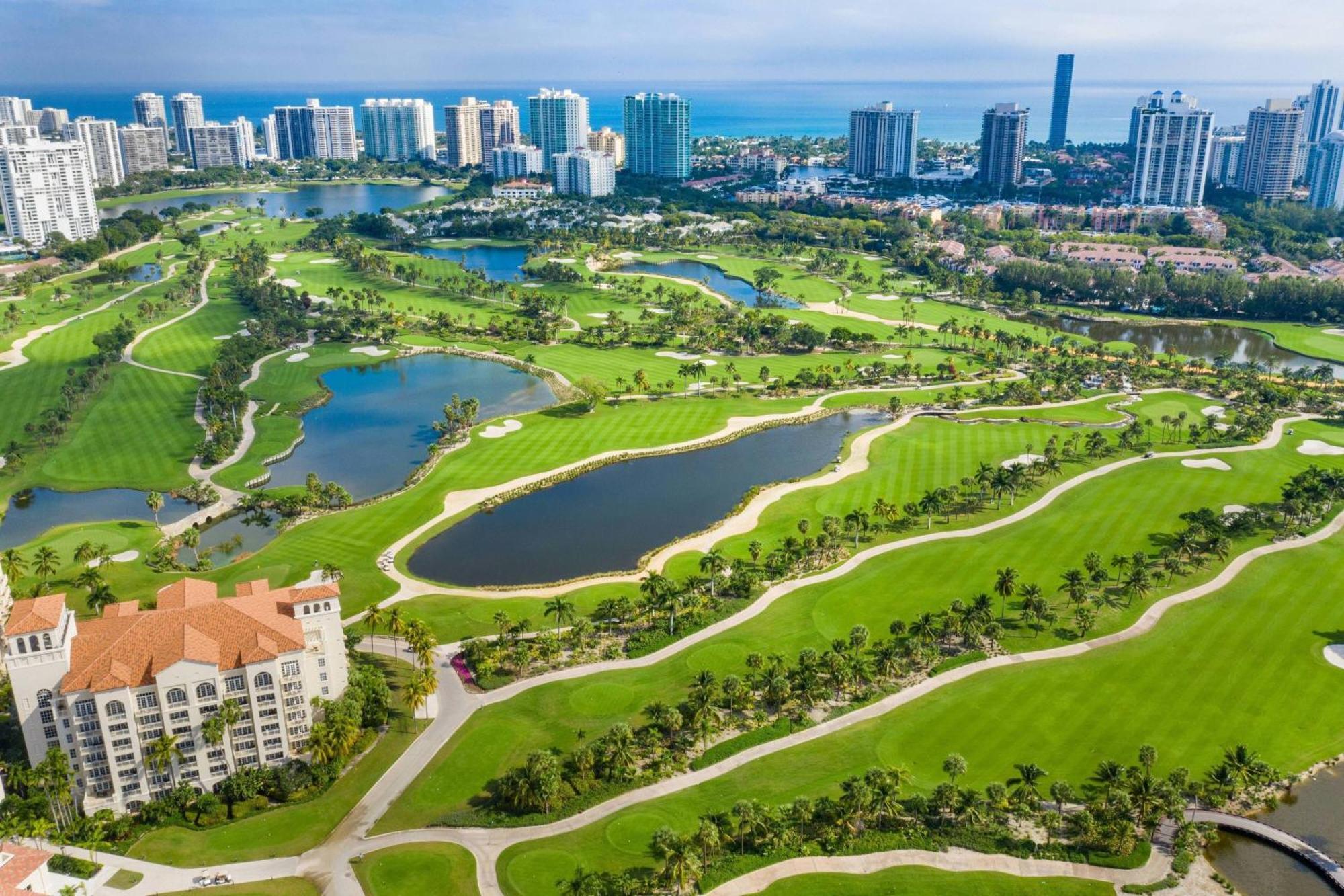 Jw Marriott Miami Turnberry Resort & Spa Aventura Exterior photo