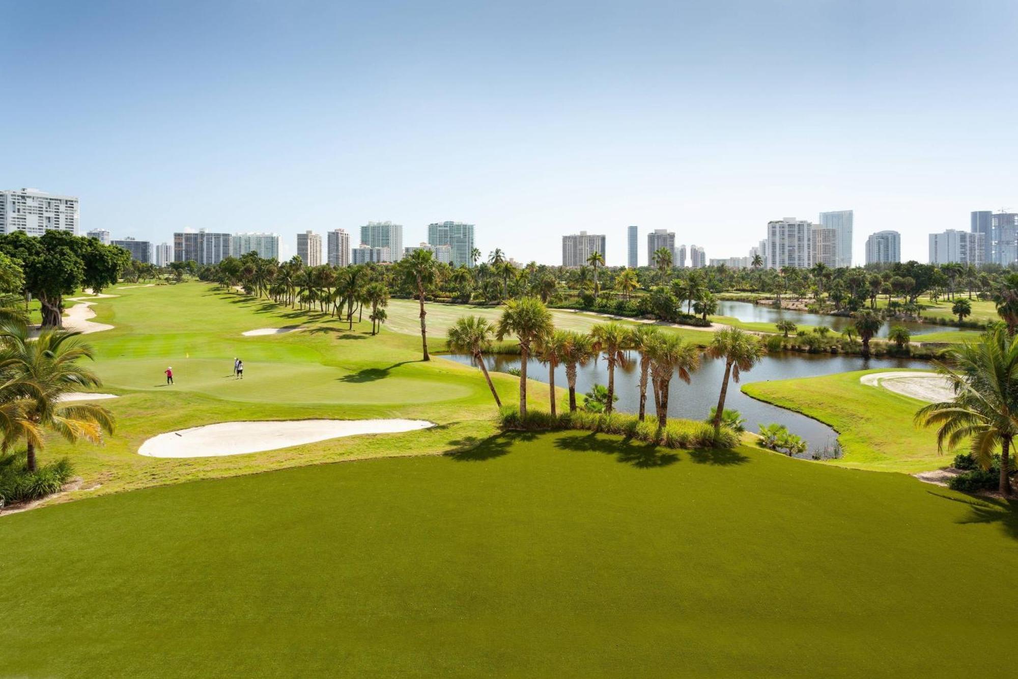 Jw Marriott Miami Turnberry Resort & Spa Aventura Exterior photo